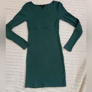 Forever 21 Long Sleeve Body con Mini Dress Green  sz XS